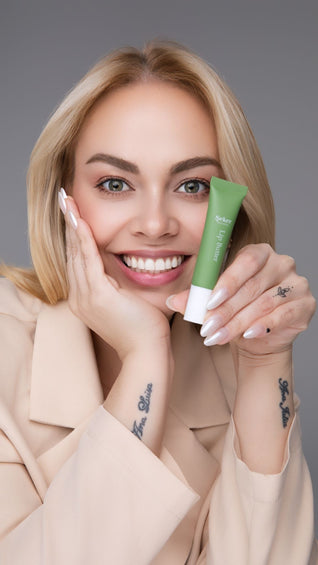 ŞEKER Nourish Lip Butter (Peachy)